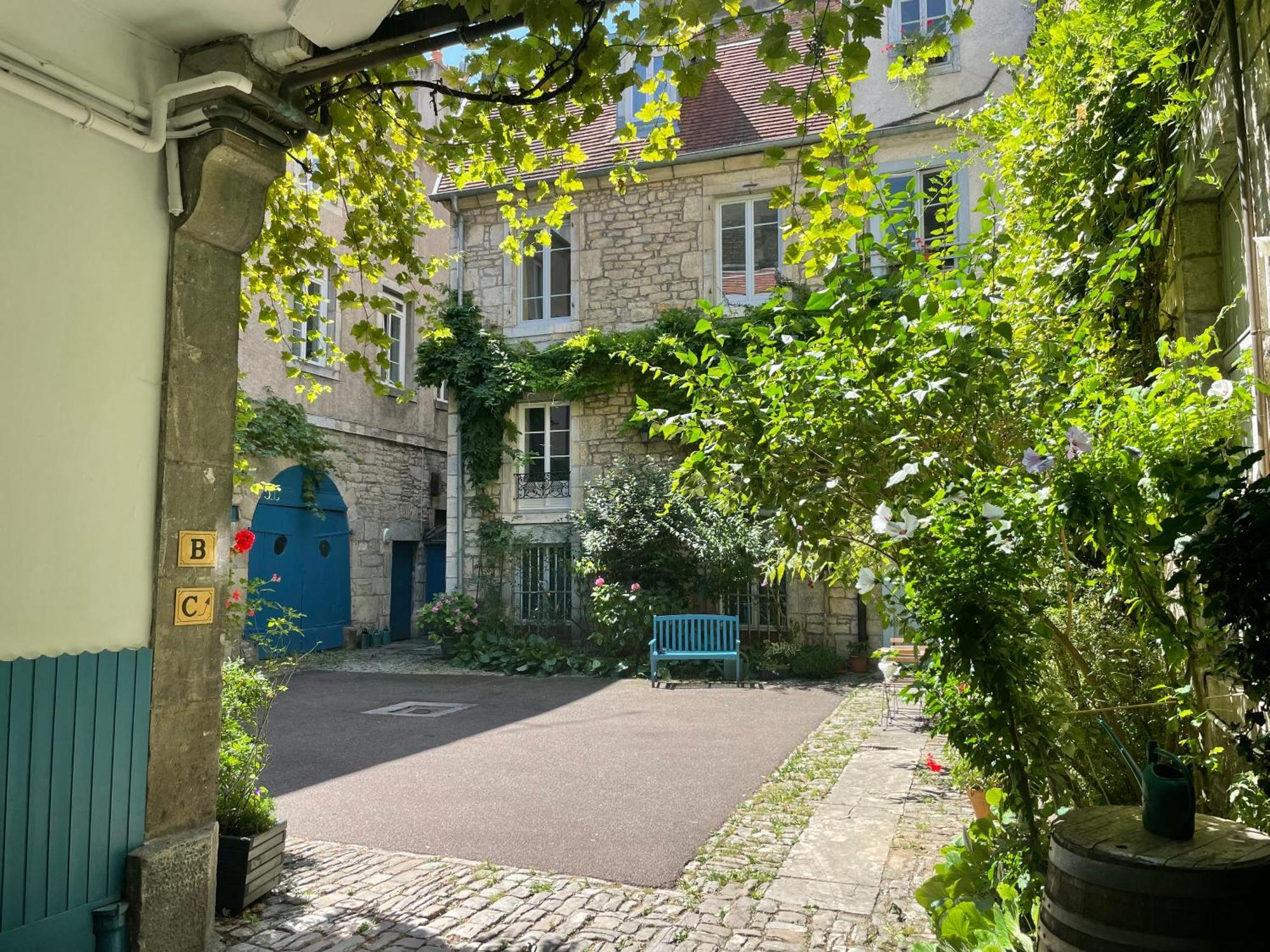 Besancon: Charmant Duplex Au Pied De La Citadelle Dış mekan fotoğraf